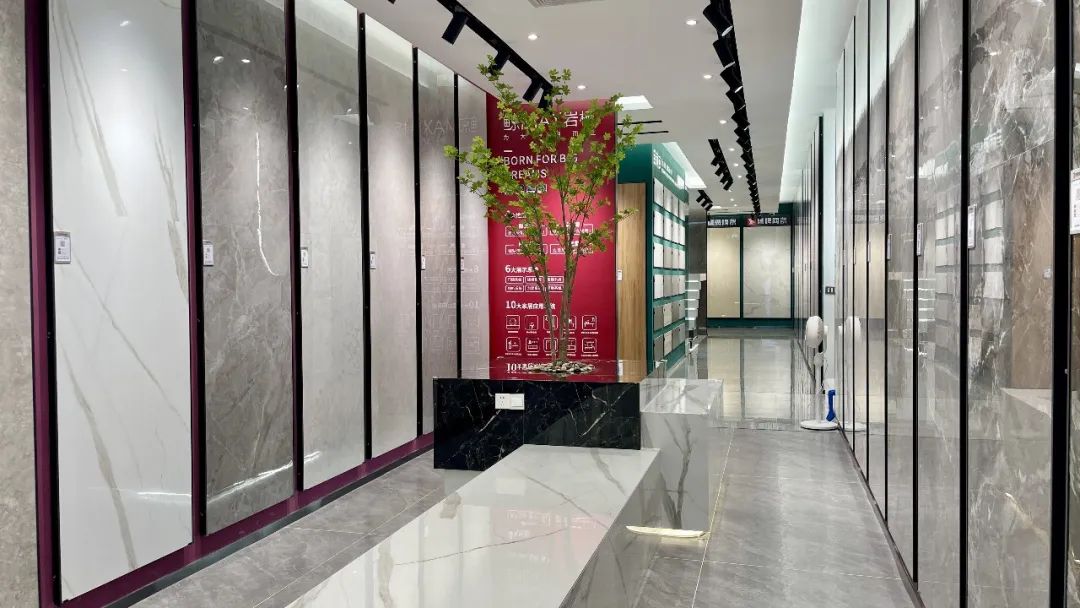 觊发k8旗舰厅墙地专家店｜云浮?罗定——删繁就简，打造环保健康家(图8)