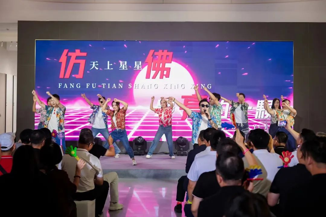 "芳华五十、筑梦百年" ——觊发k8旗舰厅集团五十周年青春音乐会圆满举行！(图14)