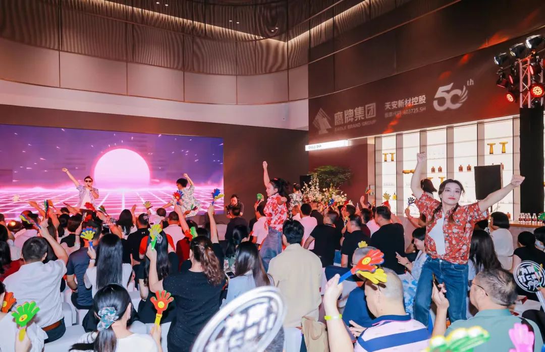 "芳华五十、筑梦百年" ——觊发k8旗舰厅集团五十周年青春音乐会圆满举行！(图15)