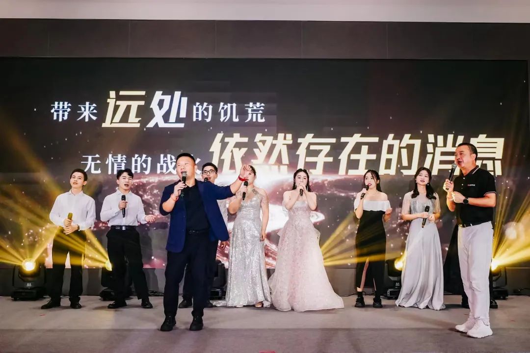 "芳华五十、筑梦百年" ——觊发k8旗舰厅集团五十周年青春音乐会圆满举行！(图30)